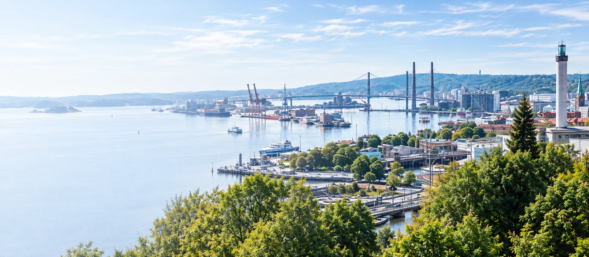 Panoramautsikt över Göteborg med hamn och stadssilhuett